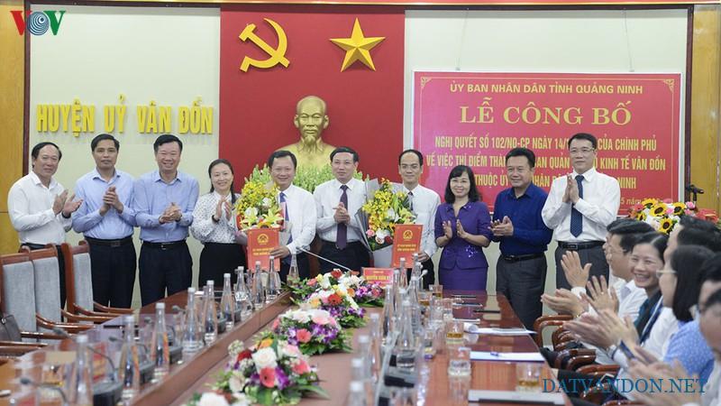 Ban quản lý khu kinh tế Vân Đồn